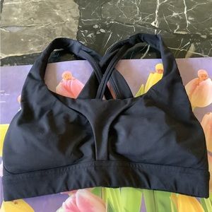 Authentic lululemon adapt and align criss cross back black sports bra size 4 C/D